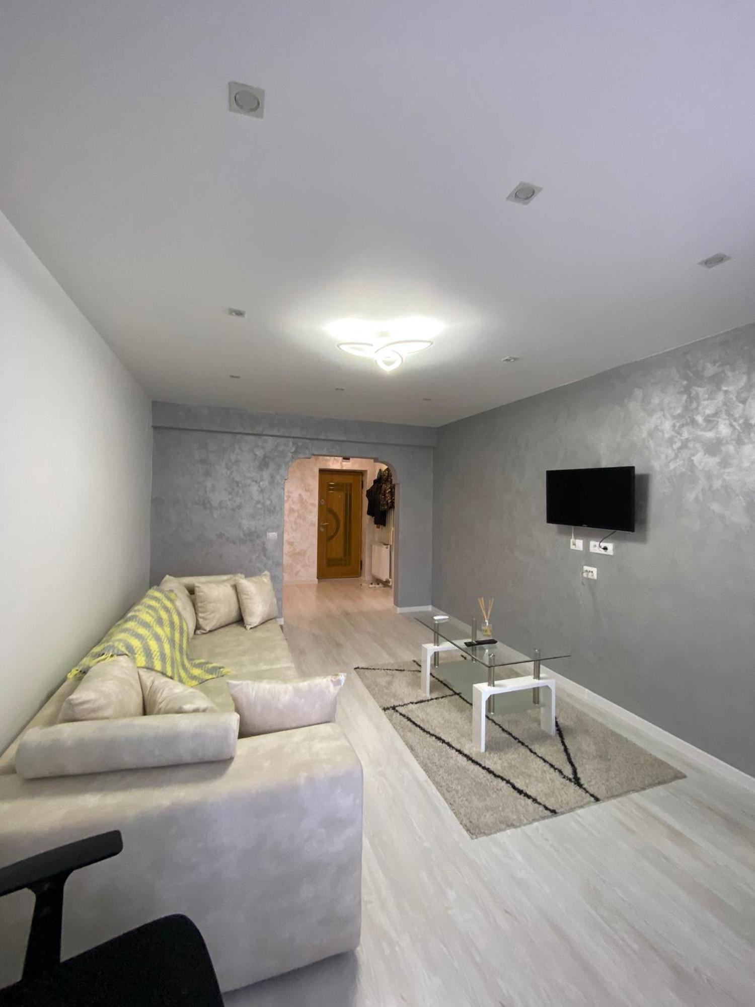 Sorinaapartament Тыргу-Нямц Экстерьер фото